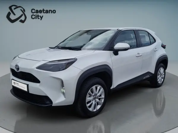 YARIS CROSS